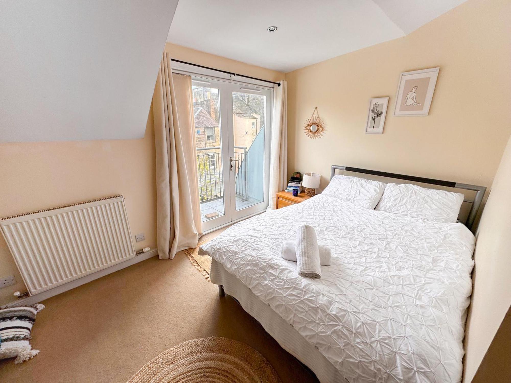 Arthurs Penthouse - Central Edinburgh Leith Walk 2-Storey Apartment - Free Parking & Fast Wifi Kültér fotó