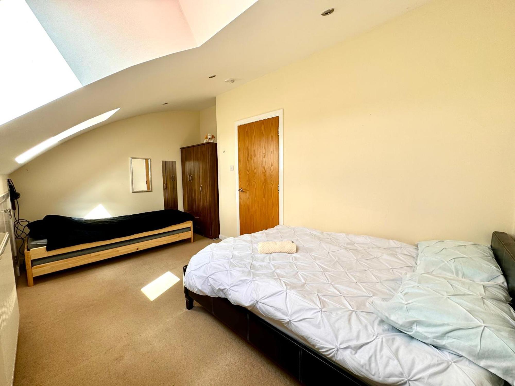 Arthurs Penthouse - Central Edinburgh Leith Walk 2-Storey Apartment - Free Parking & Fast Wifi Kültér fotó